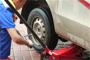 德庆附近拖车24小时服务热线电话